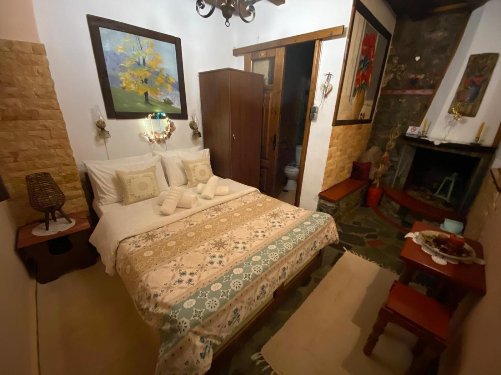 Traditional Guesthouse Erato Палеос Пантелеймон Екстериор снимка