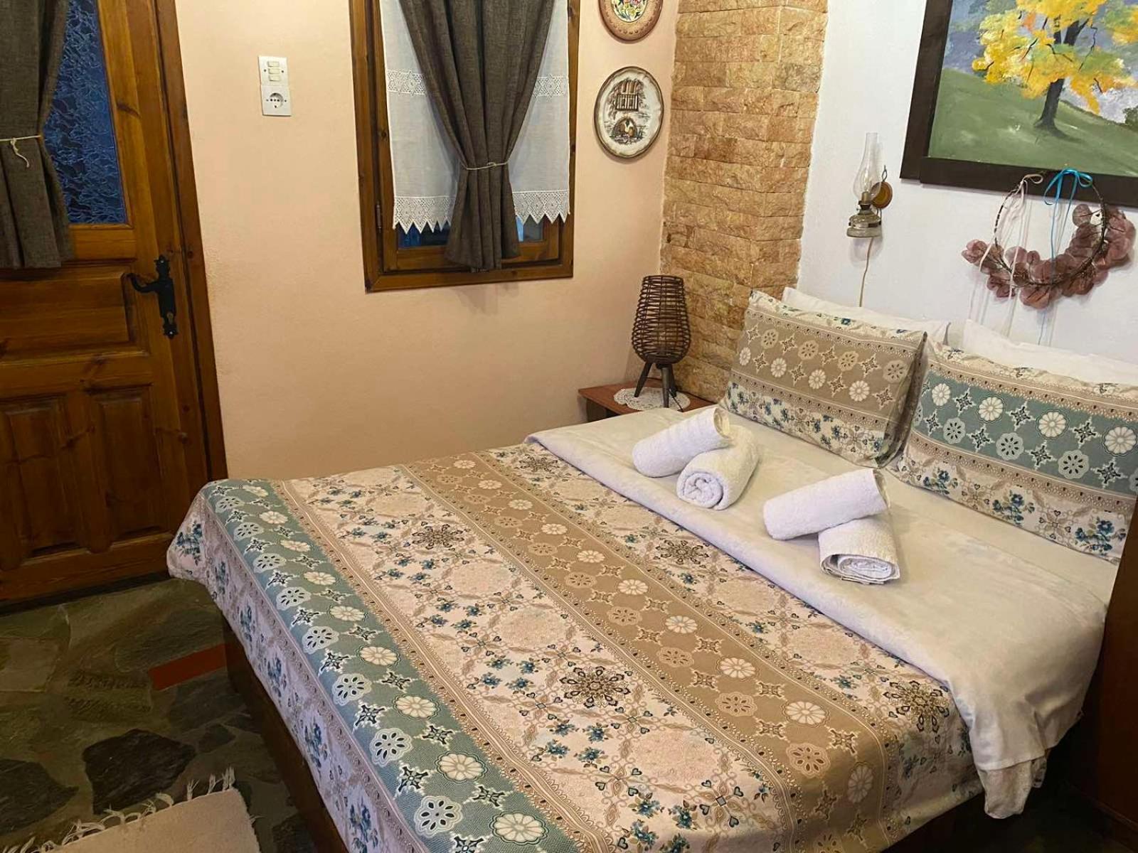 Traditional Guesthouse Erato Палеос Пантелеймон Екстериор снимка