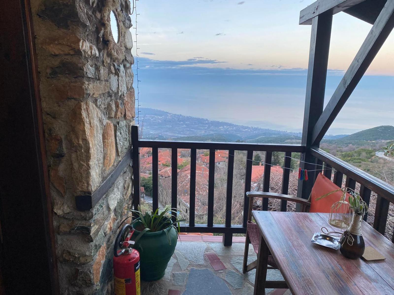 Traditional Guesthouse Erato Палеос Пантелеймон Екстериор снимка