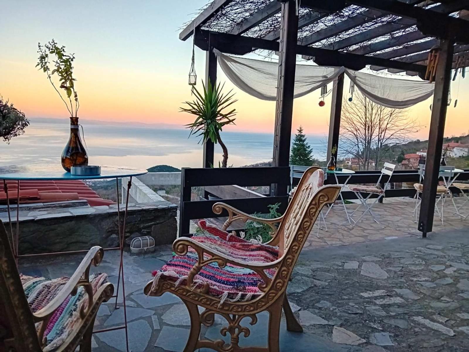 Traditional Guesthouse Erato Палеос Пантелеймон Екстериор снимка
